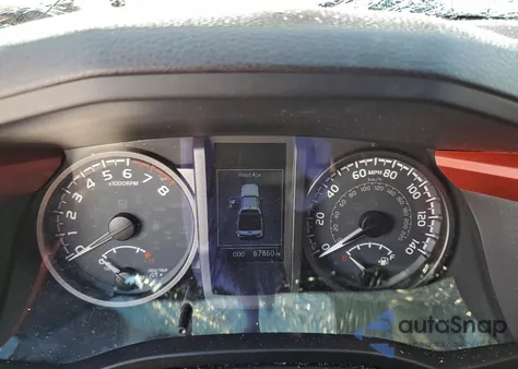 2017 Toyota Tacoma Double Cab z USA, uszkodzony, nr VIN 3TMCZ5AN3HM113928